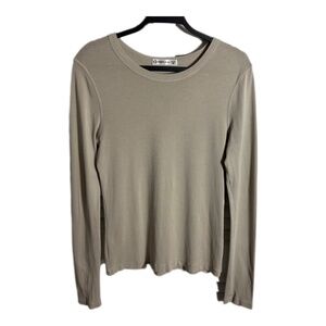 Crown Jewel Women’s SZ Medium Taupe Fitted Crew Neck Long Sleeve Top